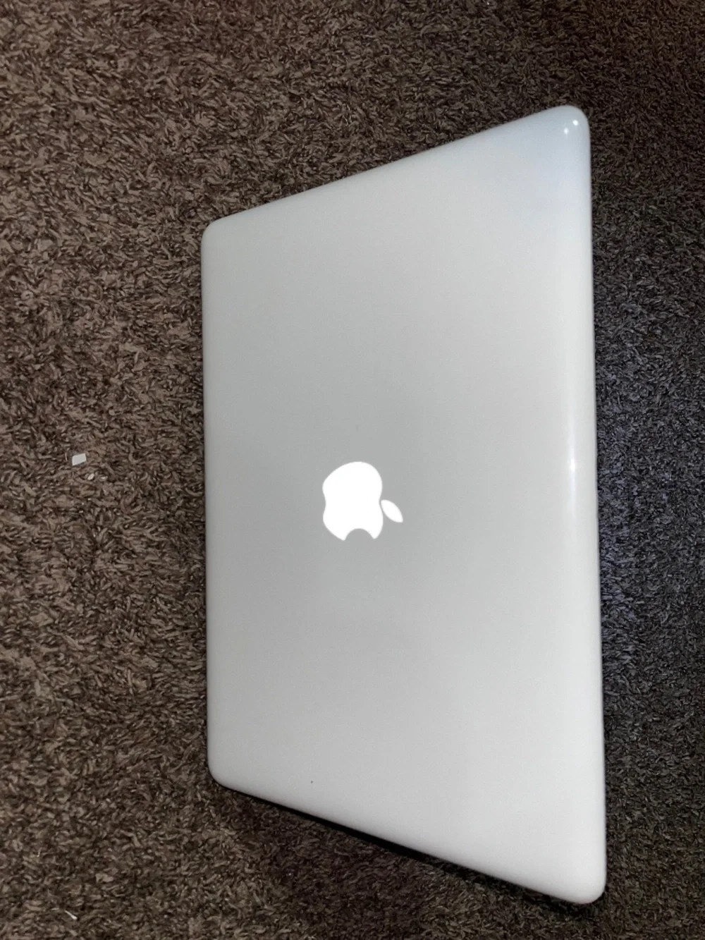 Mid 2010 Apple MacBook